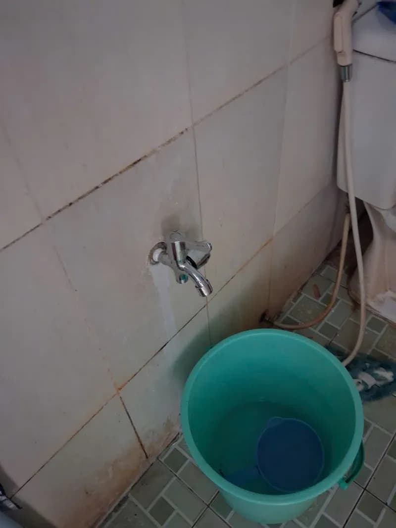 Thay thế vòi nước gắn tường bị rò rỉ tại Thủ Đức tại Thủ Đức