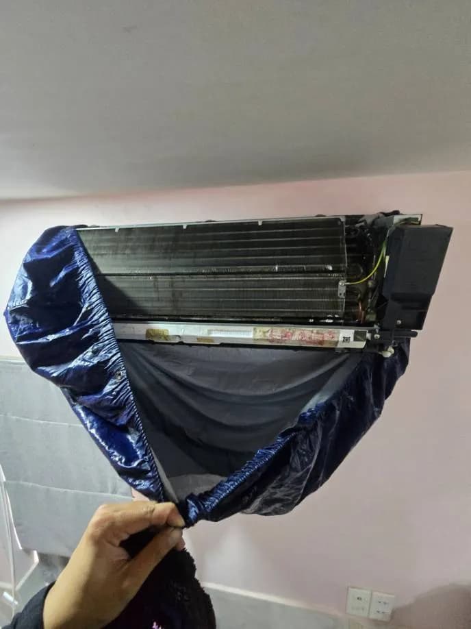 Trước sửa máy lạnh treo tường tại Phú Nhuận — thợ Lê Hữu Lộc