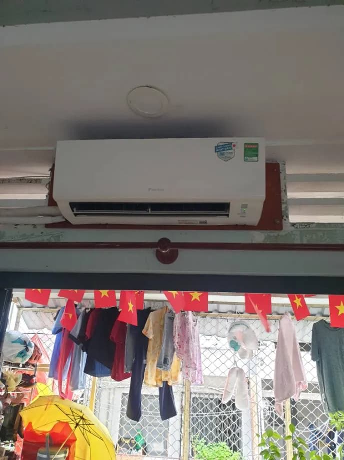 Trước sửa máy lạnh treo tường Daikin tại Quận 10 — thợ Phan Chí Tâm