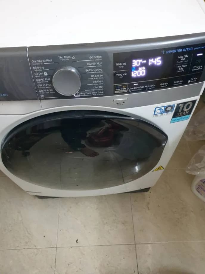 Vệ sinh chuyên sâu máy giặt Electrolux Inverter tại Gò Vấp tại Gò Vấp