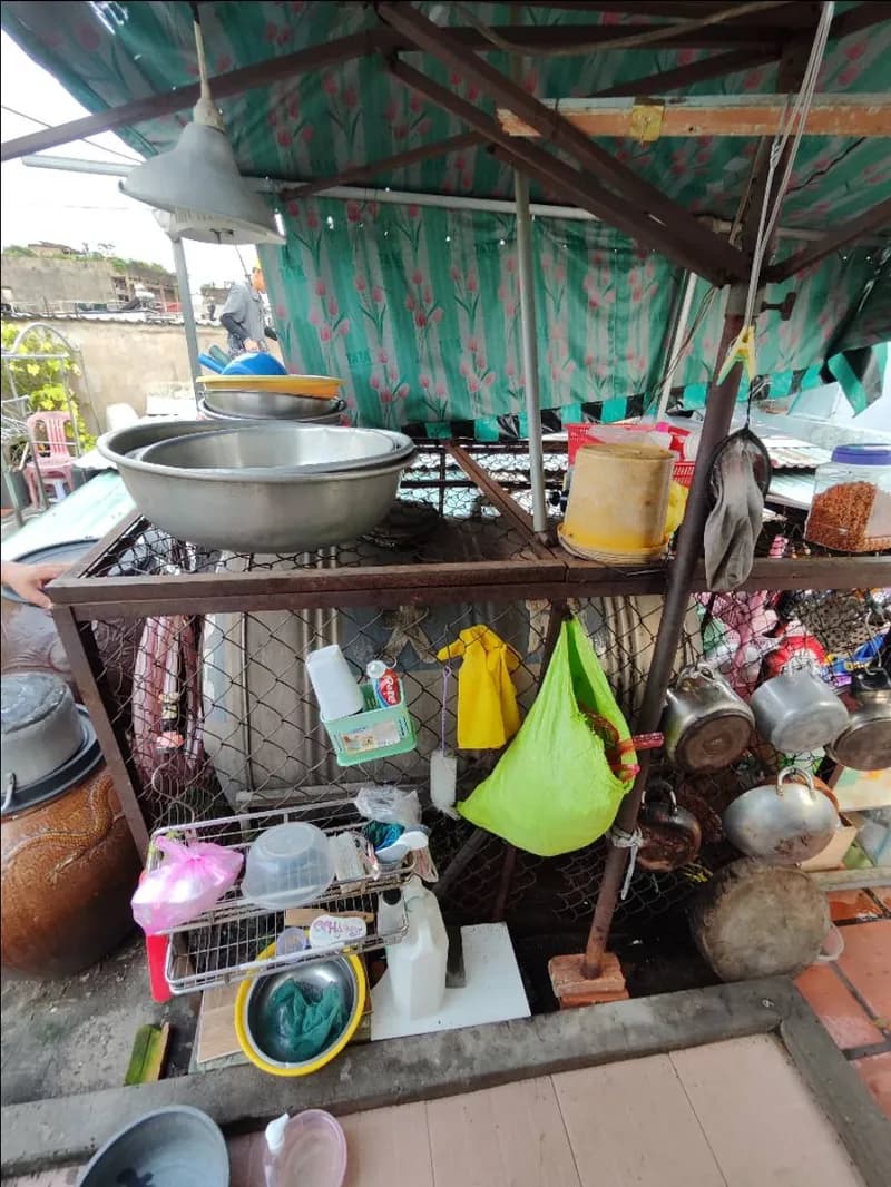 Trước sửa bồn nước inox tại Quận 5 — thợ Nguyễn Hoàng Khánh