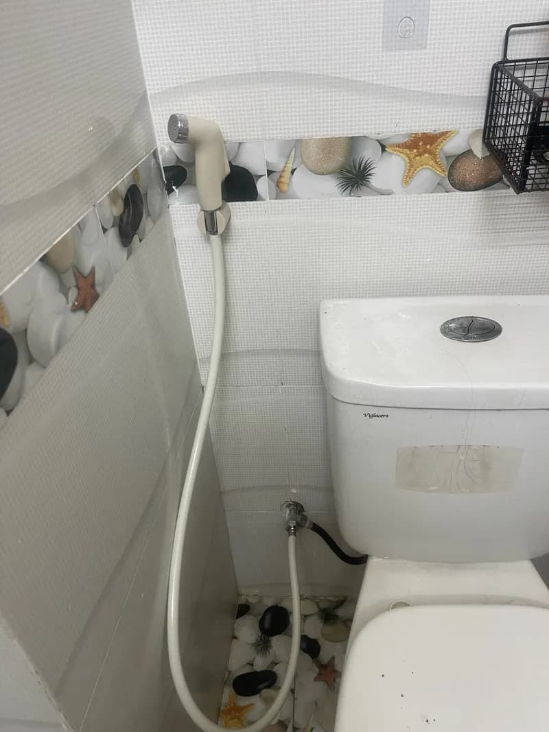 Sau khi hoàn thành sửa vòi xịt bồn cầu tại phường 4, Tân Bình — thợ Nguyễn Quốc Bảo (5 sao)