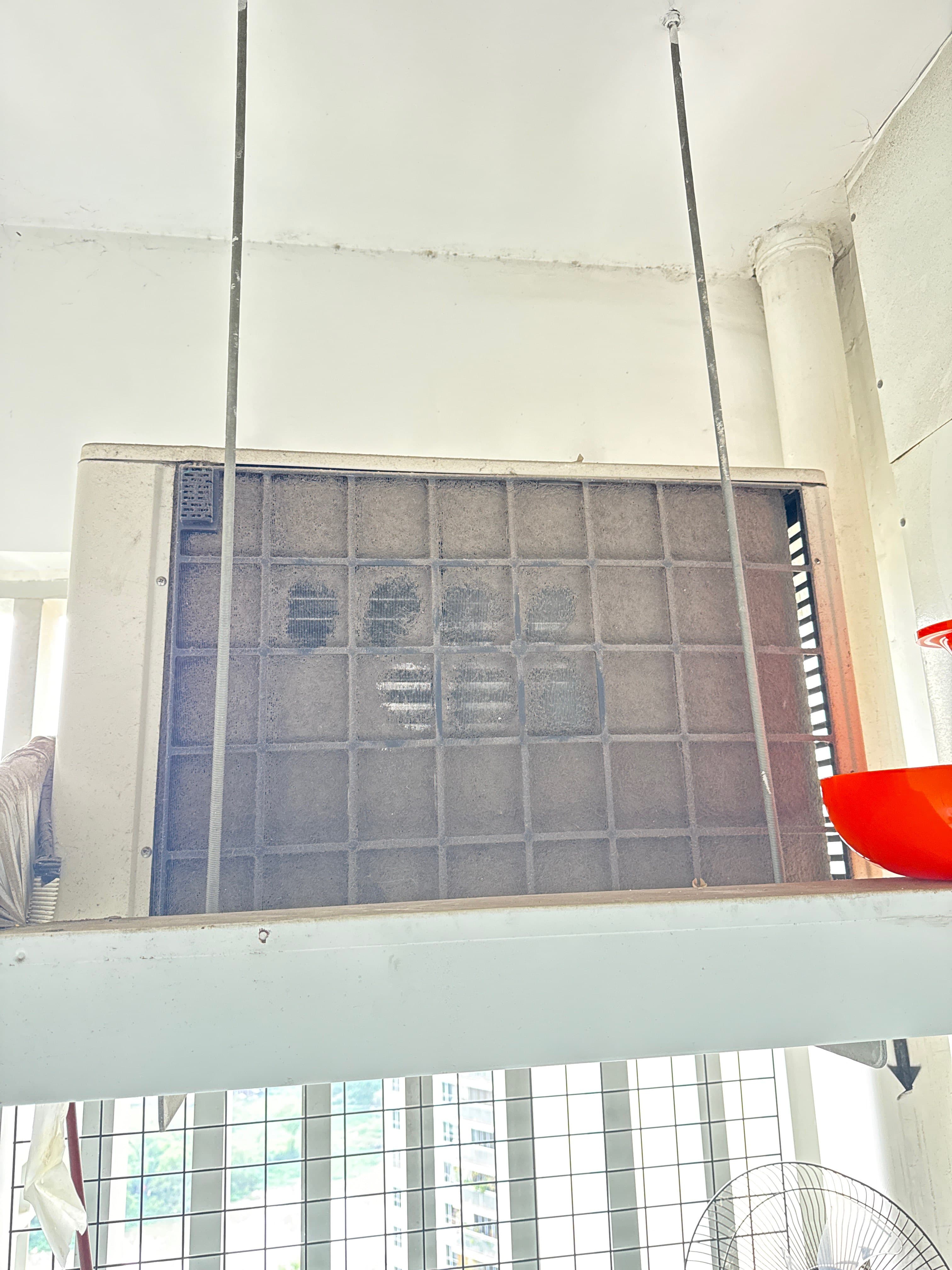 Trước khi sửa: Vê sinh máy lạnh tại Thủ Đức