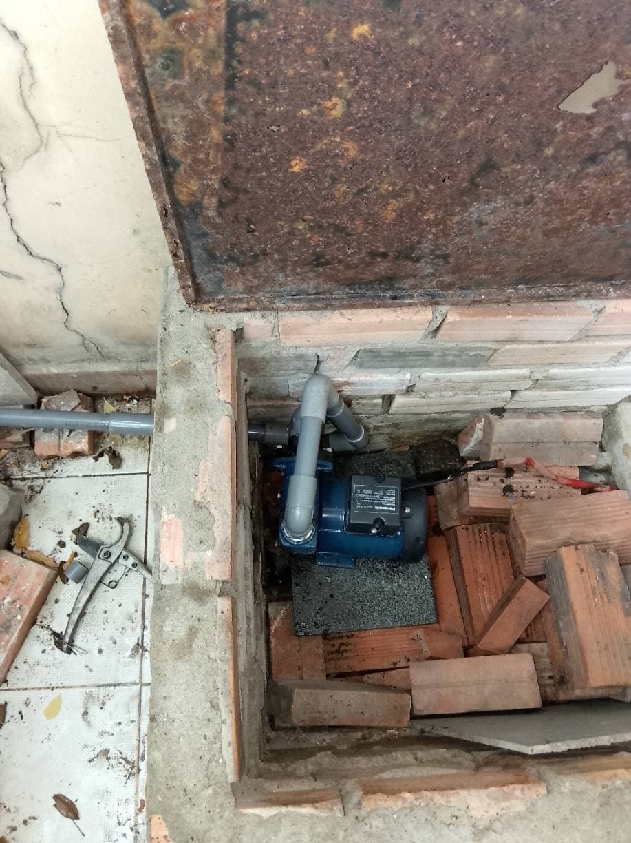 Sau khi hoàn thành sửa: Thay ống nước và lắp đặt máy bơm tăng áp tại Tân Bình tại Tân Bình — thợ Trương Công Việt Trân