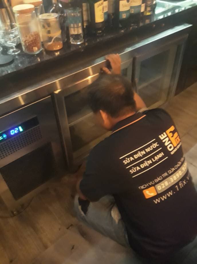 Nạp gas, thay phin lọc, hàn rò rỉ bàn mát quầy bar TPHCM tại TPHCM