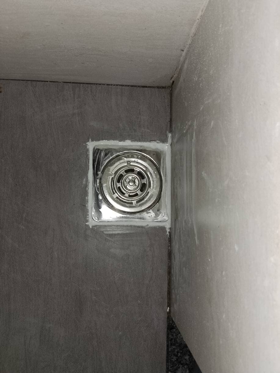 Thông nghẹt tại Tân Phú