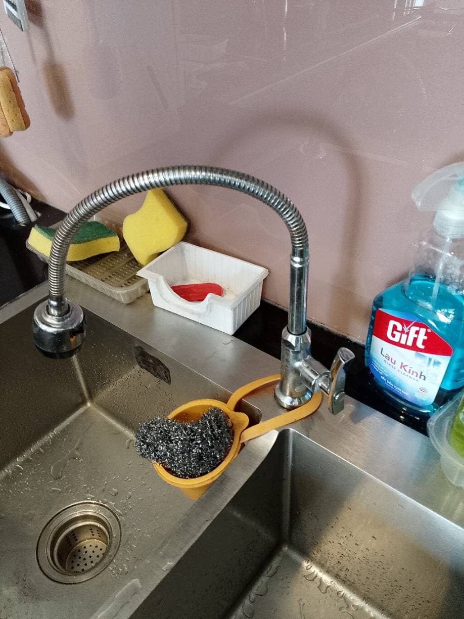 Trước khi sửa: Thay mới vòi nước bồn rửa bát tại Nhà Bè chuyên nghiệp tại Nhà Bè
