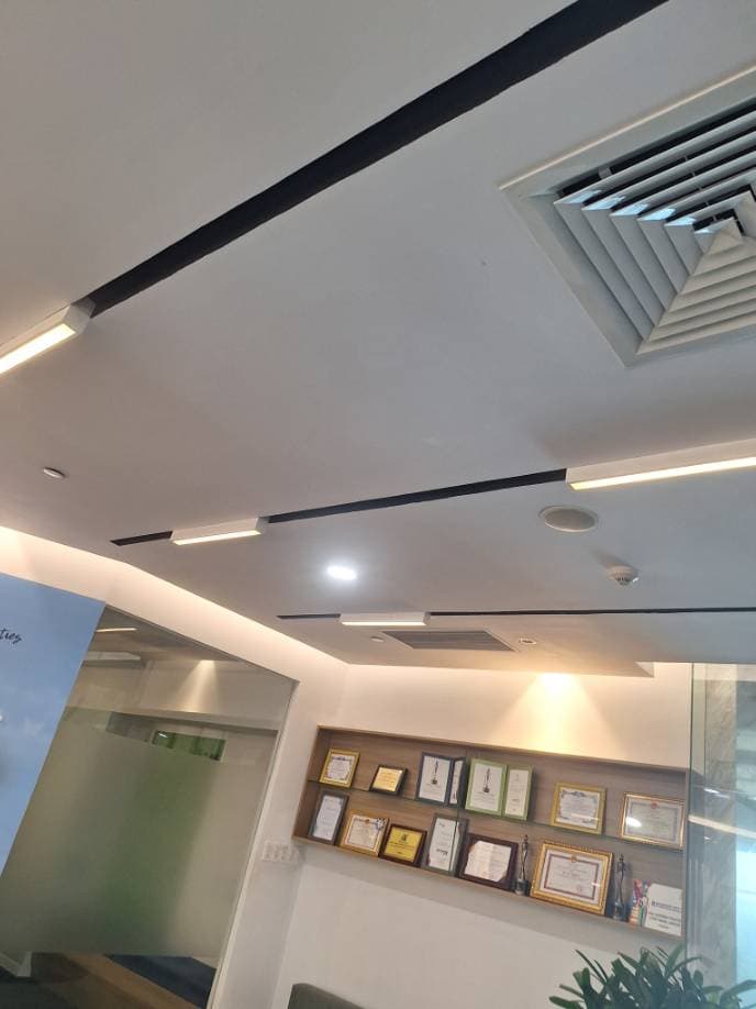 Kết quả Thay thế hệ thống đèn LED thanh ray âm trần tại Quận 7 tại Quận 7 — thợ Trần Quốc Đông