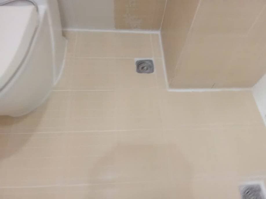 Sau khi hoàn thành sửa toilet tại Quận 5 — thợ Bùi Văn Bảo