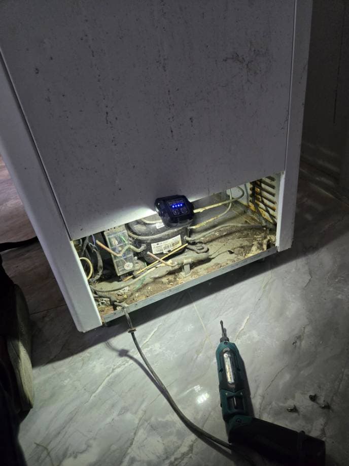 Trước sửa tủ đông Sanaky tại TPHCM — thợ Lê Hữu Lộc