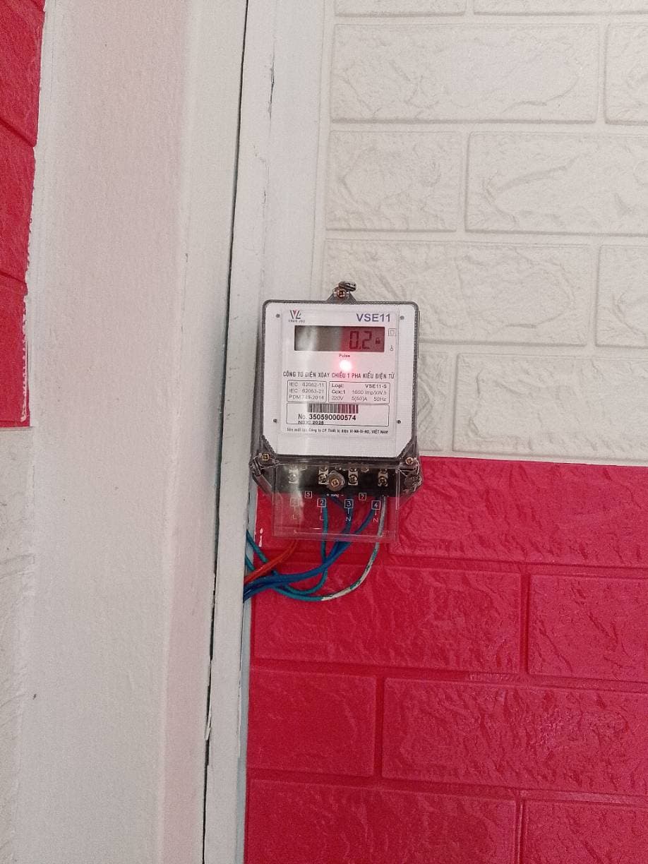 Kết quả Lắp đặt đồng hồ điện 1 pha tại nhà Quận 8 tại Quận 8 — thợ Nguyễn Hoàng Khánh