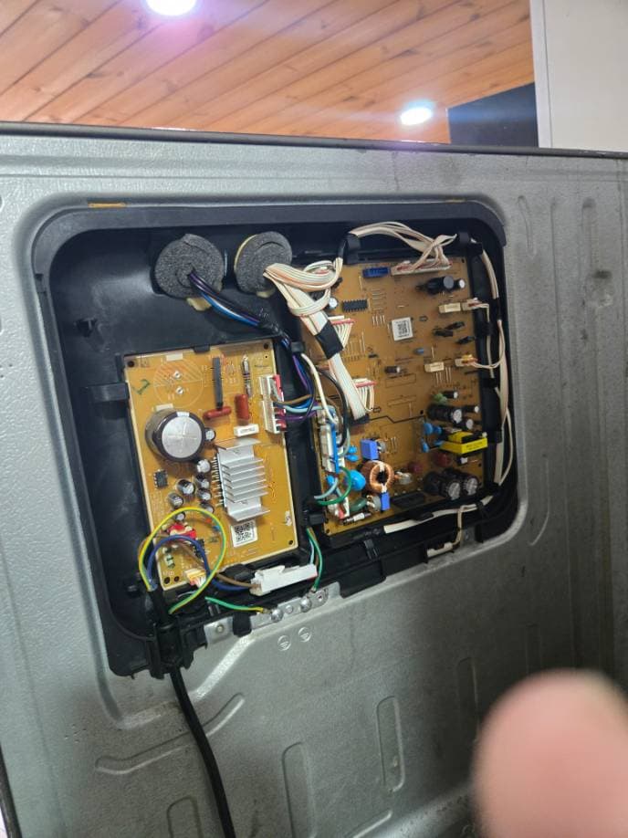 Trước sửa tủ lạnh Samsung tại Phường An Khánh, Quận 2 — thợ Lê Hữu Lộc
