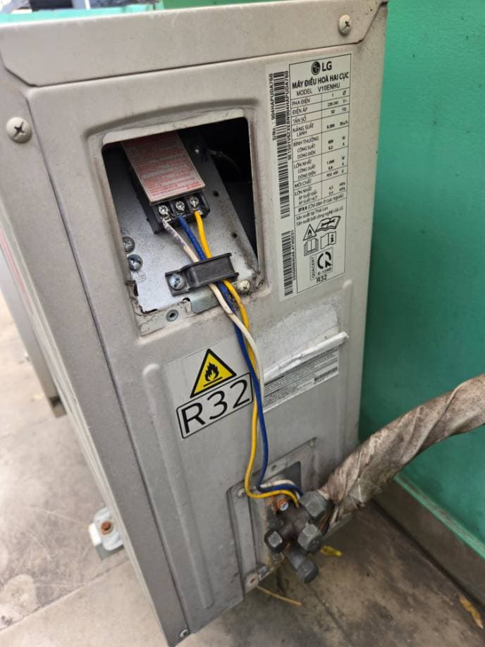 Hàn xì dàn lạnh, nạp gas R32 máy lạnh LG tại Gò Vấp tại Gò Vấp