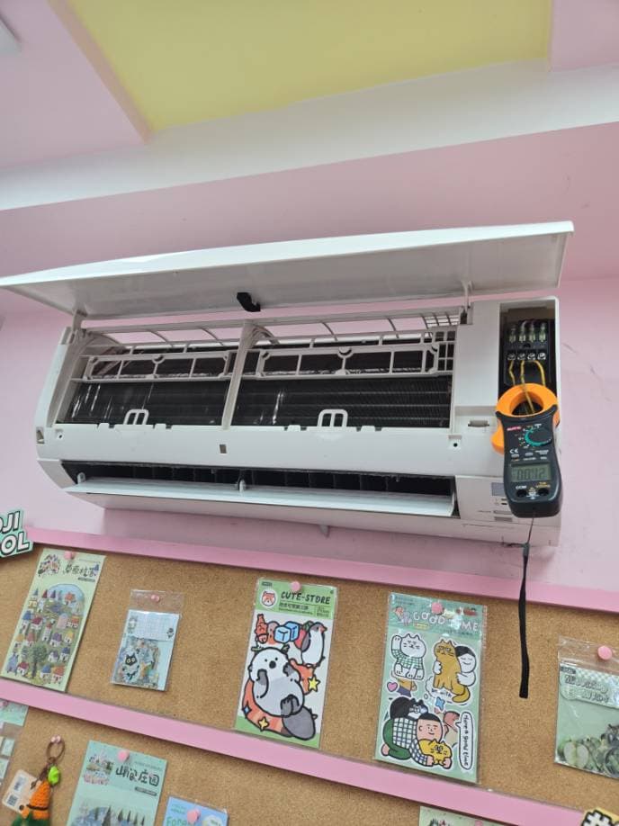 Sau khi hoàn thành sửa máy lạnh treo tường tại TPHCM — thợ Lê Hữu Lộc