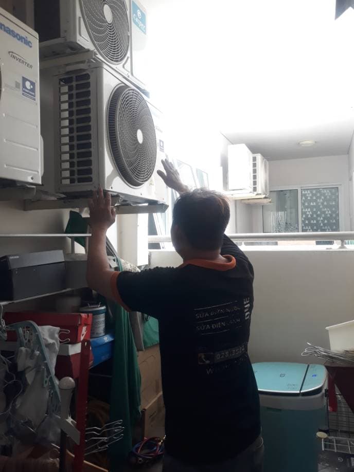 Sau khi hoàn thành sửa máy lạnh treo tường Panasonic tại P.HCM, Nhà Bè — thợ Đặng Anh Huy