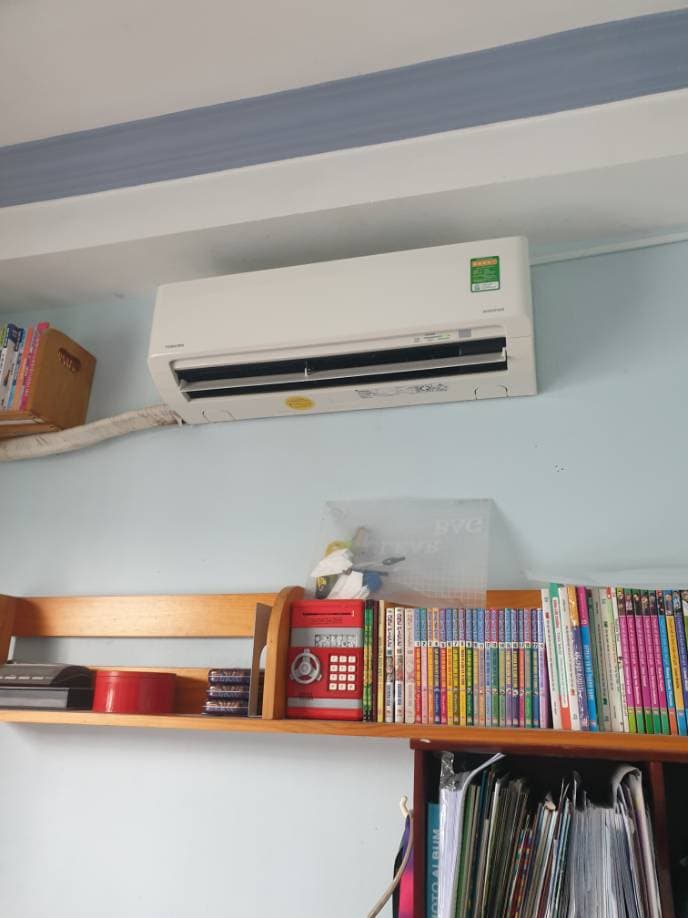 Sau khi hoàn thành sửa máy lạnh treo tường Toshiba tại TPHCM — thợ Phan Chí Tâm