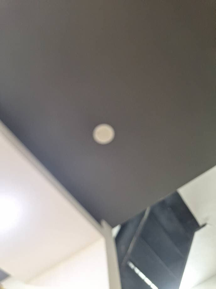 Trước sửa: Sửa hộp đèn và đèn LED không sáng, sáng yếu tại P. Cầu Khiệu mới), Phú Nhuận — thợ Trần Quốc Đông