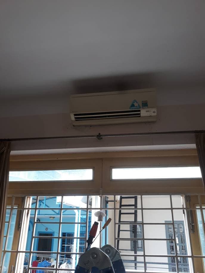 Vệ sinh máy lạnh Daikin treo tường tại TP.HCM giá rẻ tại TPHCM