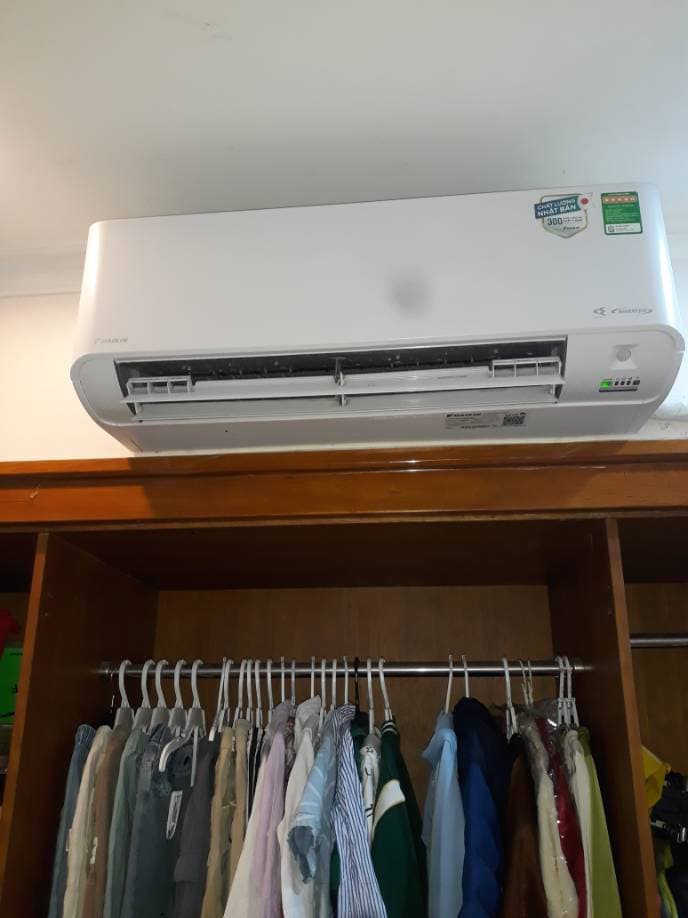 Vệ sinh máy lạnh Daikin và thông tắc đường ống tại TPHCM tại TPHCM