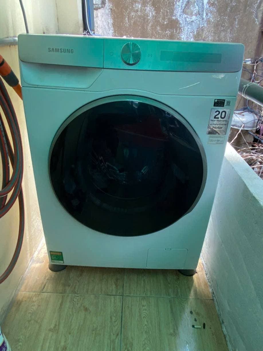 Sau khi hoàn thành sửa máy giặt cửa trước Samsung tại TPHCM — thợ Đặng Anh Huy