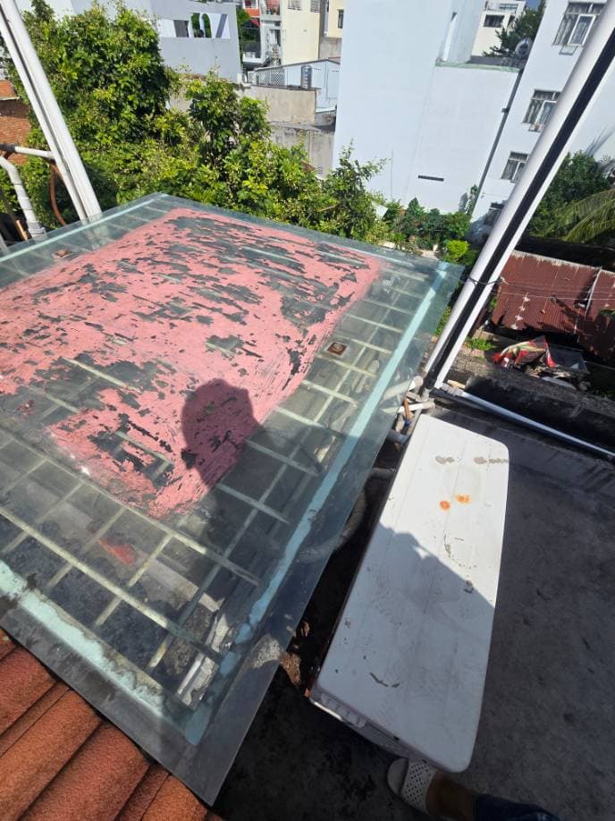 Trước sửa máy lạnh tại Gò Vấp — thợ Lê Hữu Lộc