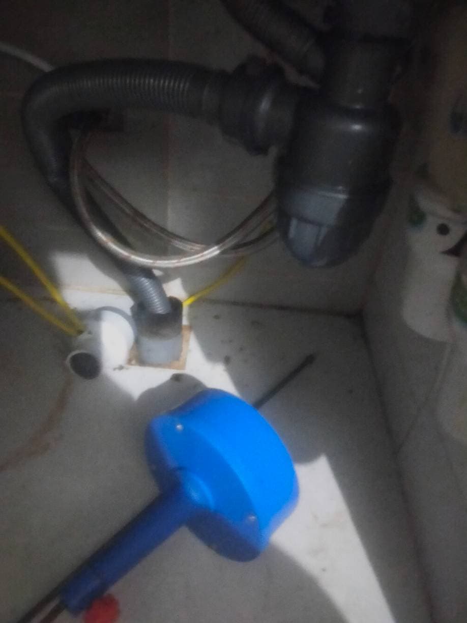 Sau khi hoàn thành sửa: Nghẹt rửa chén tại TPHCM — thợ Lê Tuấn