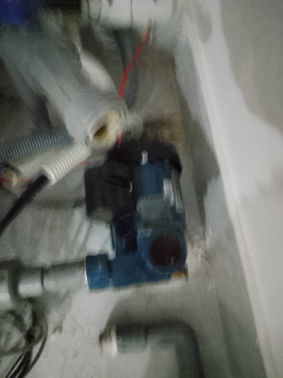 Trước khi sửa: Thay khớp nối, ống nước máy bơm tăng áp tại Quận 12 tại Quận 12