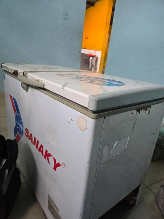 Ảnh sau sửa ca tủ đông Sanaky tại Tân Bình — thay thermostat, chi phí 950.000đ (mã việc 617921393) — thợ Lê Hữu Lộc
