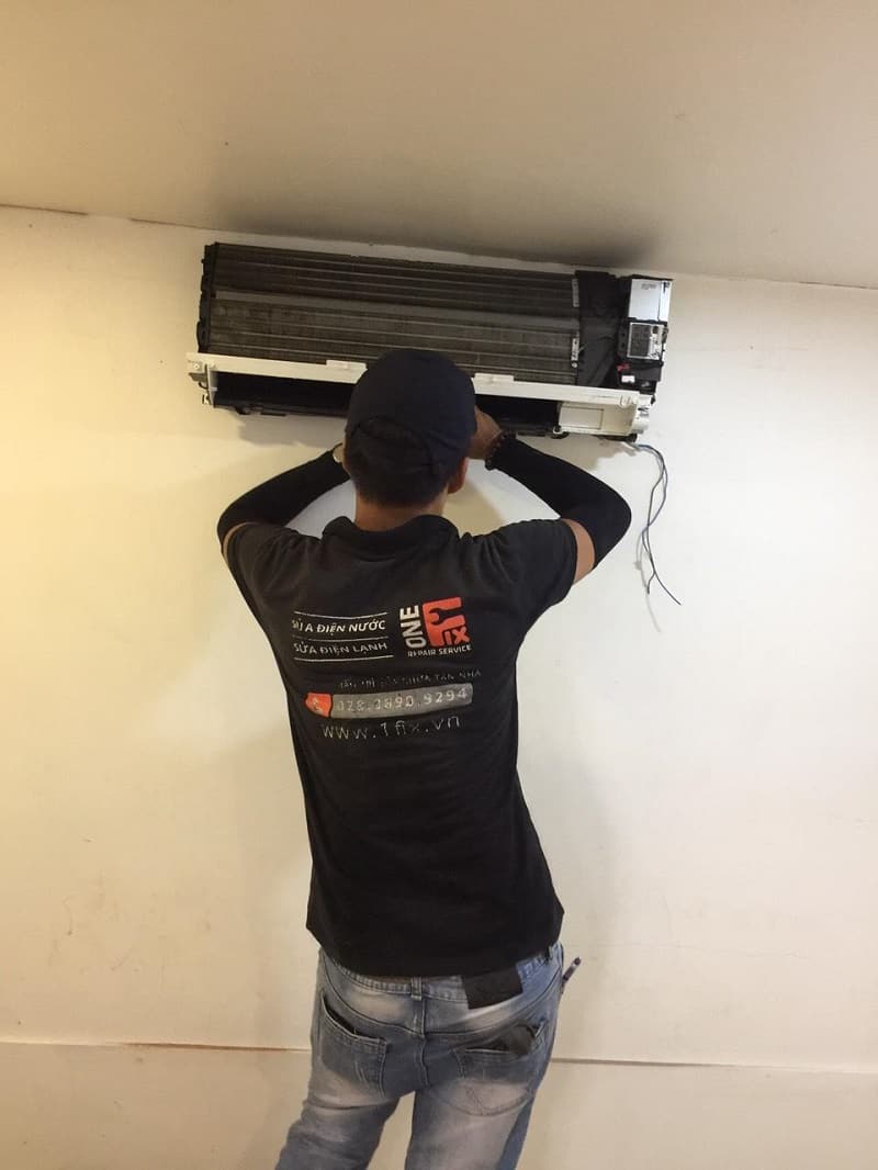 Thợ sửa máy lạnh quận Tân Phú – Sửa máy lạnh tại nhà quận Tân Phú