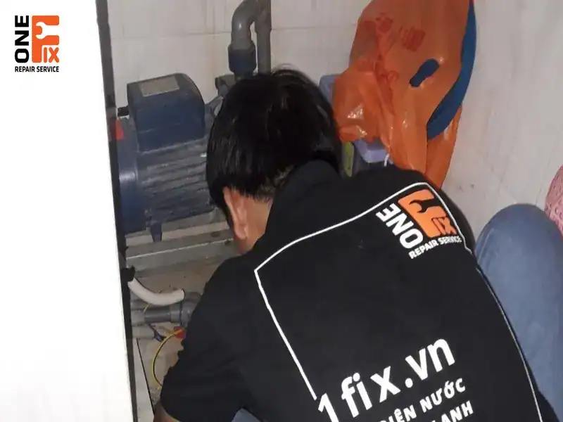 Thợ Sửa Máy Bơm Nước tại quận Bình Tân TPHCM 27 Tìm thợ sửa máy bơm nước Bình Tân, gọi ngay đến 1FIX qua số HOTLINE 028.3890.9294 để được hỗ trợ nhanh chóng