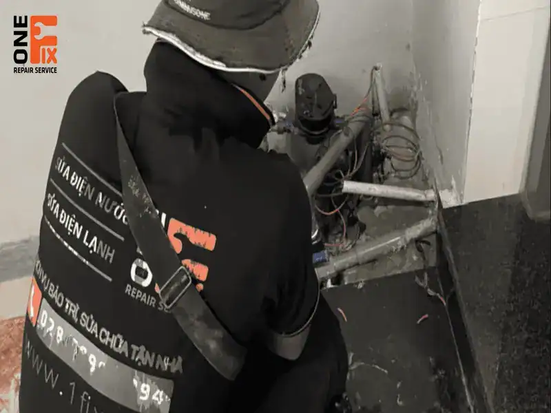 Thợ Sửa Máy Bơm Nước tại quận Bình Thạnh TPHCM 25 1FIX có đội ngũ lắp đặt, sửa máy bơm nước Bình Thạnh chuyên nghiệp, tận tâm, nhiều kinh nghiệm
