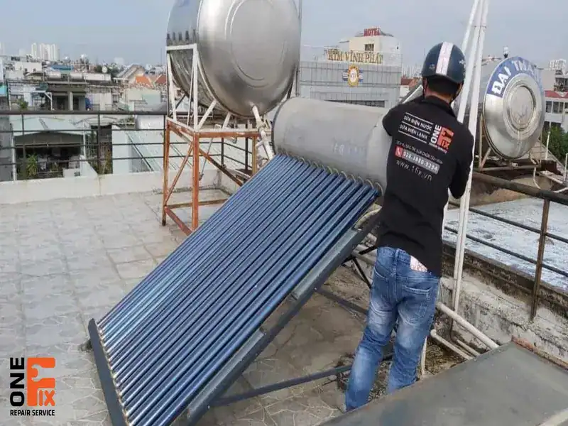 Sửa Máy Nước Nóng Năng Lượng Mặt Trời Quận 1 TPHCM 6 Để biết chính xác chi phí dịch vụ lắp đặt, sửa máy nước nóng năng lượng mặt trời quận 1, bạn có thể liên hệ trực tiếp đến 1FIX để nhận báo giá