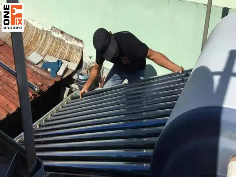 Sửa Máy Nước Nóng Năng Lượng Mặt Trời Quận 1 TPHCM 7 Để biết rõ nguyên nhân và xử lý kịp thời, hãy liên hệ với dịch vụ sửa máy nước nóng năng lượng mặt trời quận 1 1FIX để được hỗ trợ nhanh chóng
