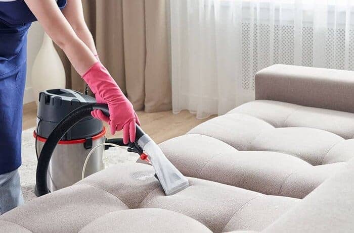 cách làm sạch sofa vải