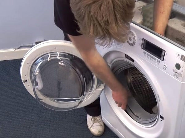 Hướng dẫn cách lắp đặt máy giặt Electrolux cửa ngang
