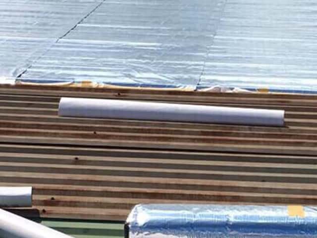 Miếng dán mái tôn chống nóng Giải pháp cách nhiệt hiệu quả cho công trình xây dựng