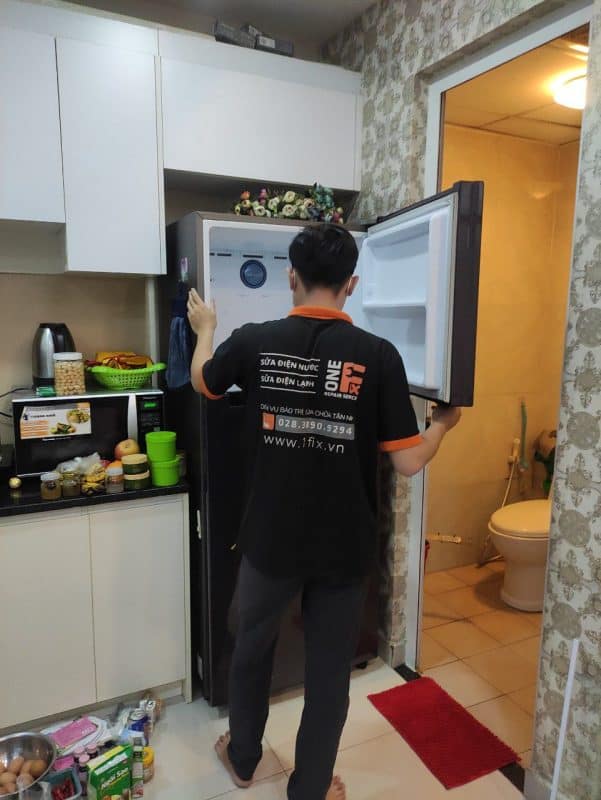 Cách thay ron tủ lạnh Hitachi - Mua gioăng tủ lạnh Hitachi ở đâu