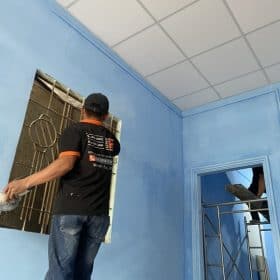 Cách xử lý sơn tường bị bong tróc