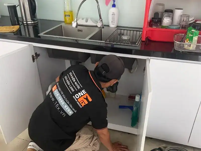 Ống Thoát Nước Chậu Rửa Bát: 5 Bí Quyết Lắp Đặt Chuẩn Chuyên Gia Cho Hệ Thống Thoát Nước Hiệu Quả 9 Dịch vụ thông bồn rửa chén chuyên nghiệp
