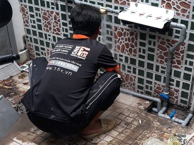 Xây nhà vệ sinh trên gác lửng - Giải pháp làm toilet trên gác độc đáo cho không gian nhỏ 