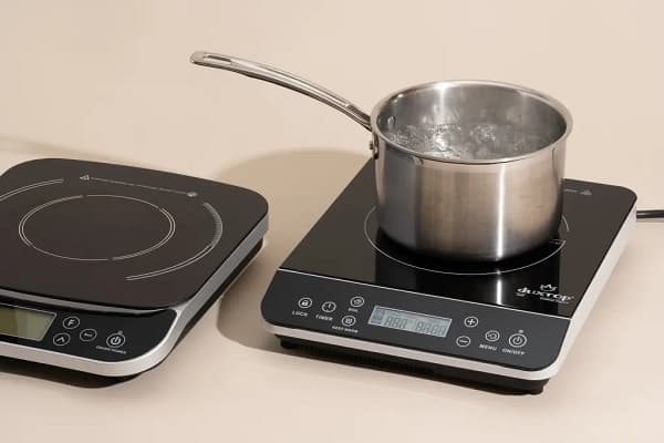 Bếp từ 1 tháng hết bao nhiêu tiền điện 2 Bếp từ 1 tháng hết bao nhiêu tiền điện