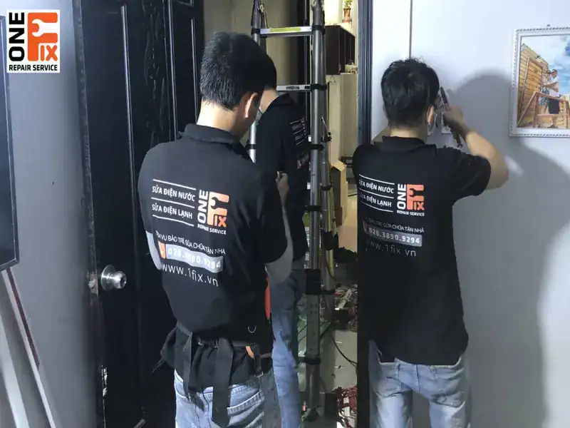 Thợ sửa điện nước Tân Phú TPHCM - Tư vấn miễn phí 247 12 Để nhận báo giá chi tiết dịch vụ thi công, sửa điện nước quận Tân Phú, hãy liên hệ trực tiếp với 1FIX