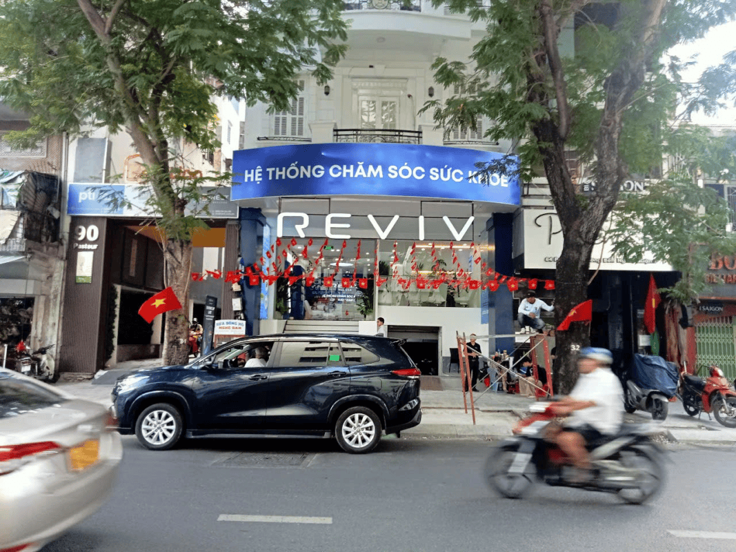 treo cờ tại pasteur quận 1 - 1fix