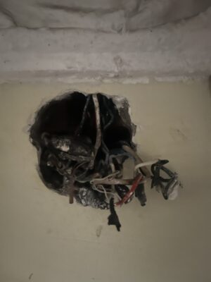 Cách dò dây điện âm tường bị chập, đứt (ngắn mạch) an toàn 1 kiểm tra dây điện âm tường bị đứt ngầm
