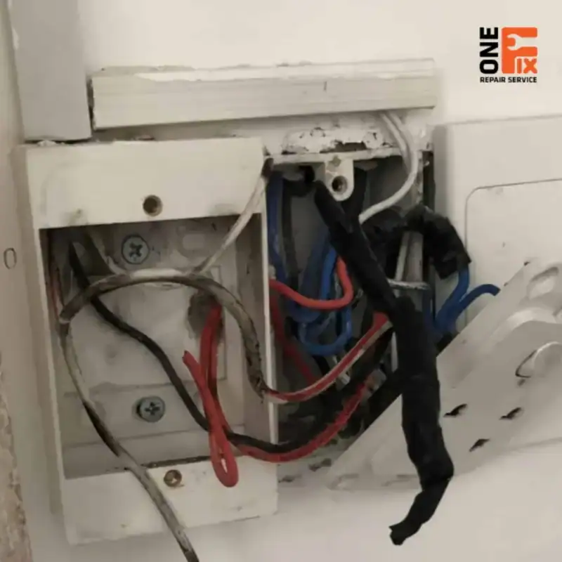 Lắp ổ cắm điện âm tường tại nhà - Cách thay ổ cắm điện âm tường 17 lap o dien 2