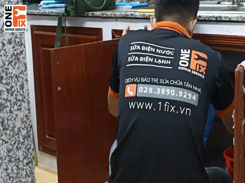 Gợi ý dịch vụ chuyên nghiệp và báo giá công thợ điện nước tại TPHCM 10 1FIX cam kết cung cấp dịch vụ tận tâm, chuyên nghiệp, giá công thợ điện nước hợp lý, minh bahcj
