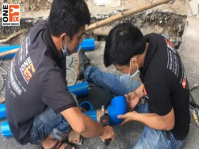 1FIX mang đến dịch vụ thay – sửa ống nước bị rỉ sửa vòi nước bị rò rỉ tại nhà chuyên nghiệp và tiện lợi, nhận yêu cầu từ nhiều nền tảng