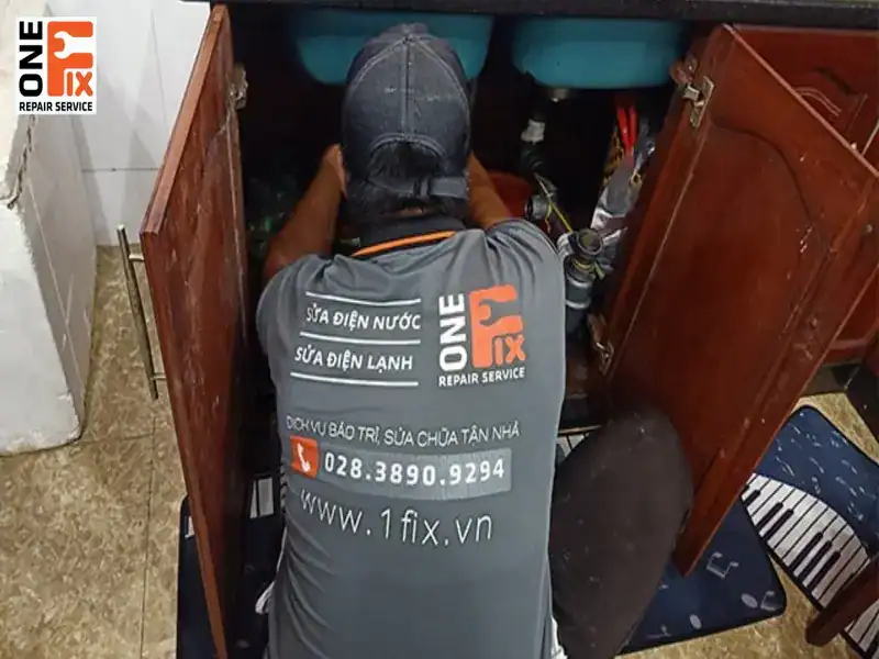 1FIX cam kết dịch vụ sửa vòi nước bồn rửa chén luôn sửa đúng bệnh, thay linh kiện chính hãng