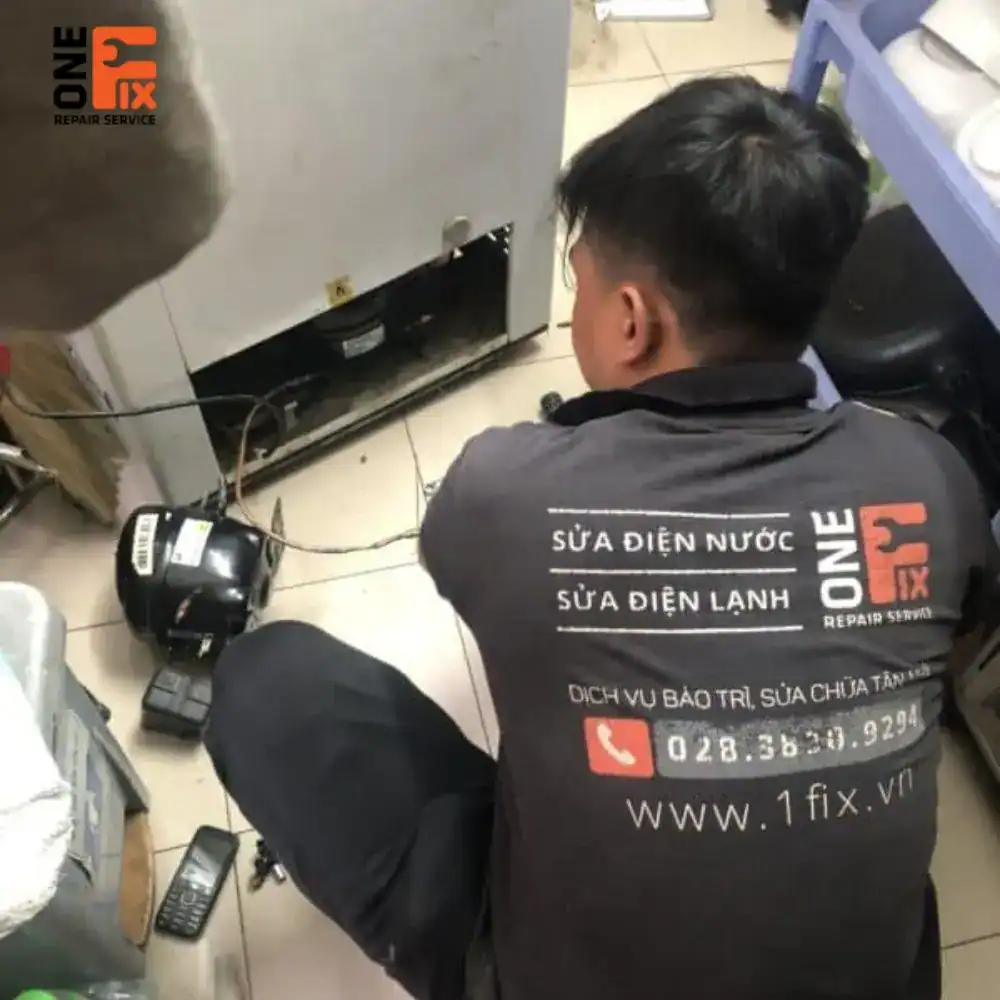 Nạp gas & xử l&yacute; r&ograve; rỉ