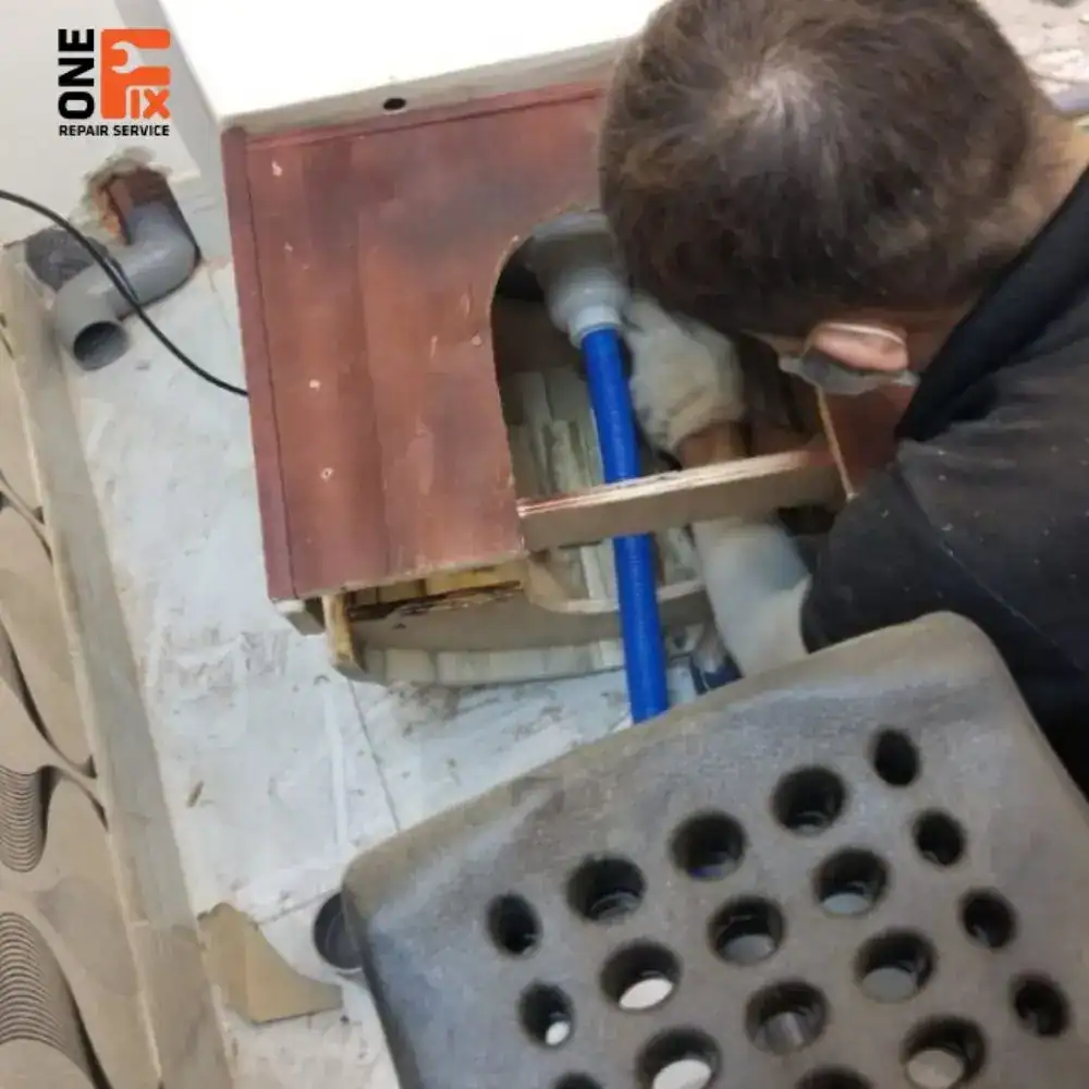 Kiểm tra ống nước